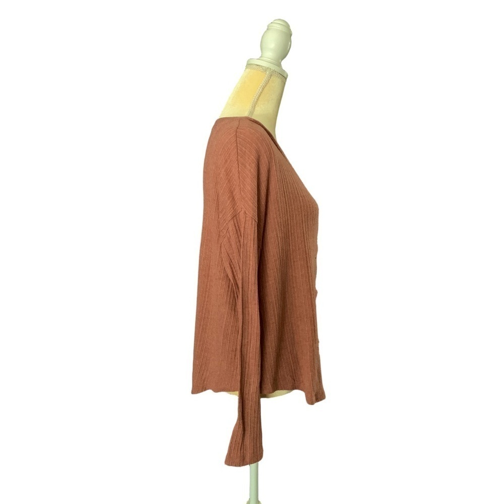 SO Women's Button Down Dusty Rose Long Sleeve Top - Picture 4 of 6